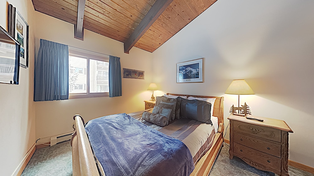 Timberline Condominiums 63/81