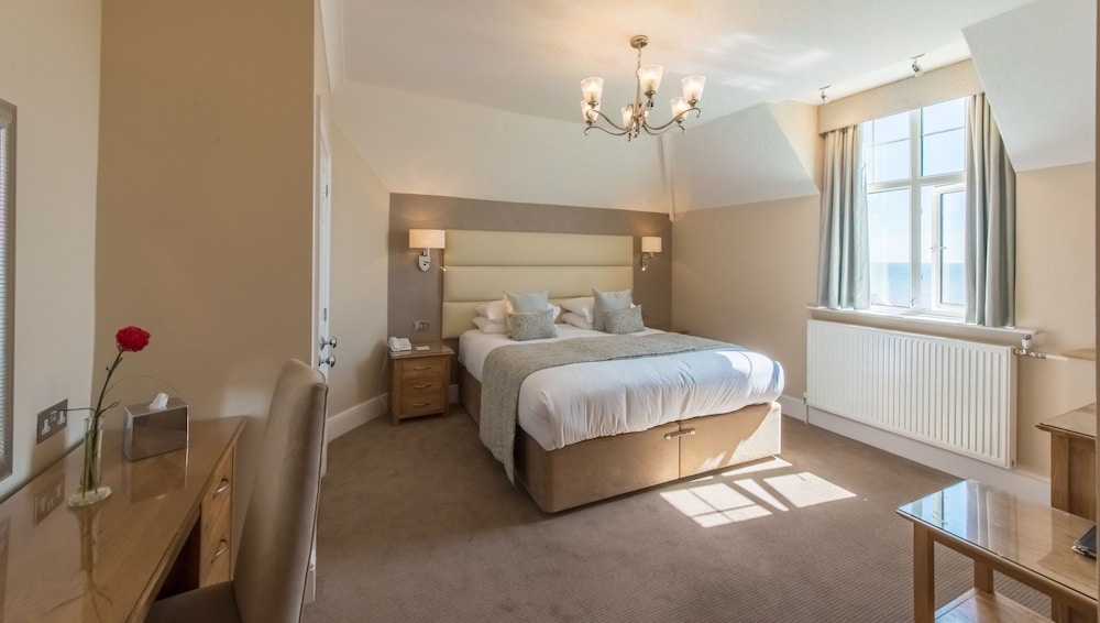 The Belmont Hotel 16/50