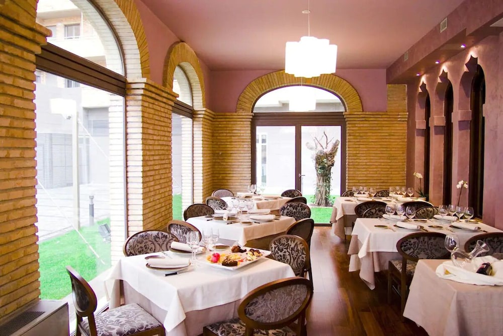 Hotel Castillo de Ayud 33/36