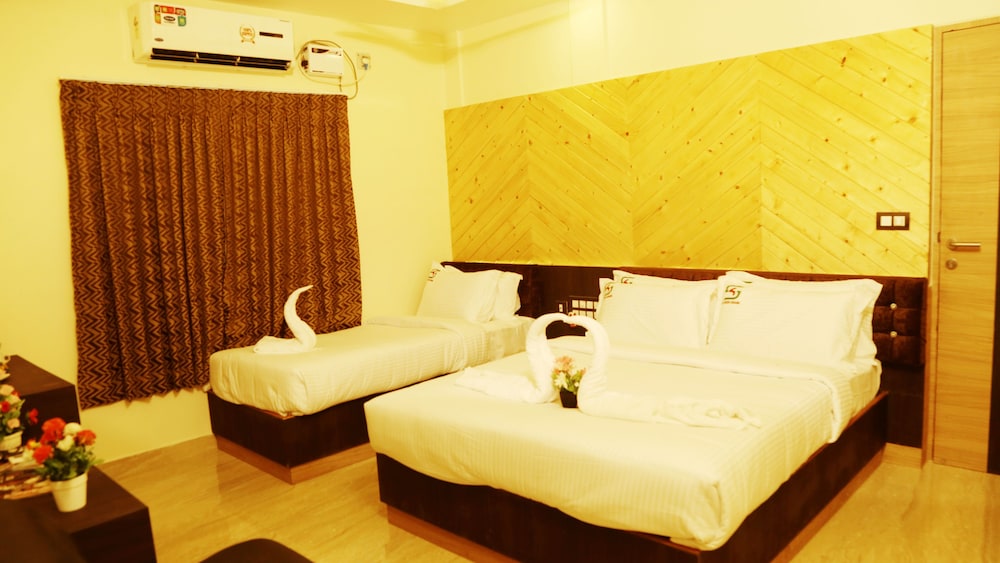 Hotel Sai Krish Grand 20/50