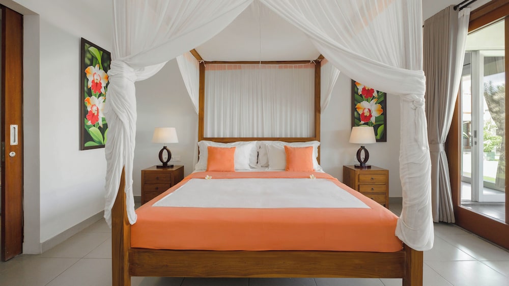 Villa Yenian 8/50