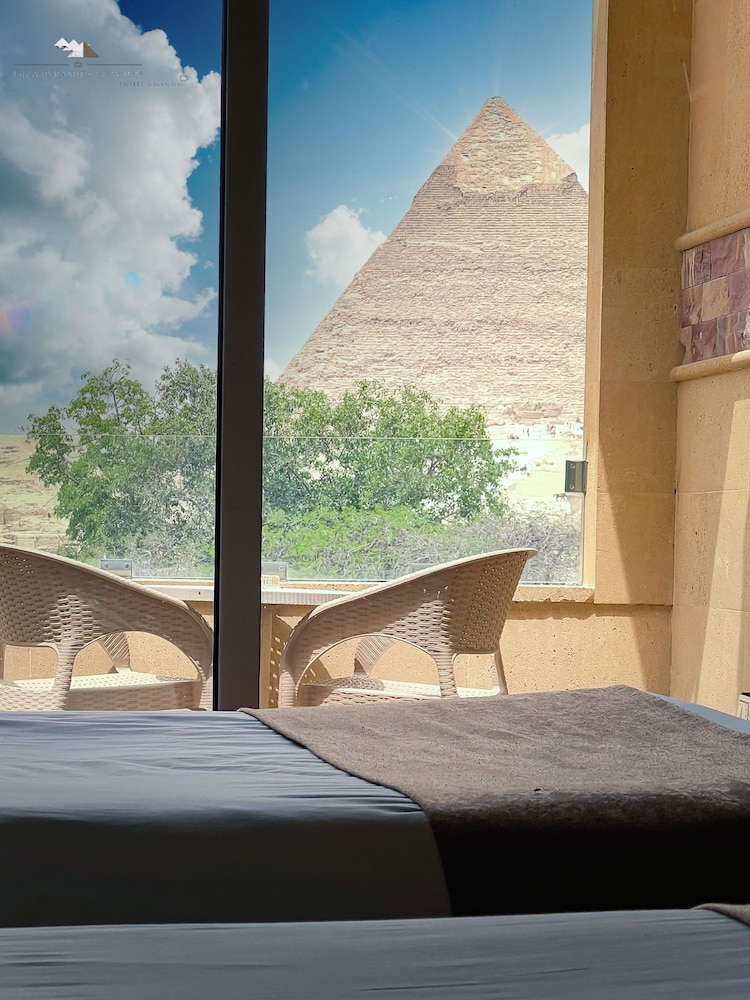 Giza Pyramids View Inn 25/50