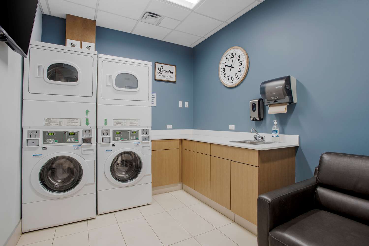 Best Western Plus Sawridge Suites 4/11