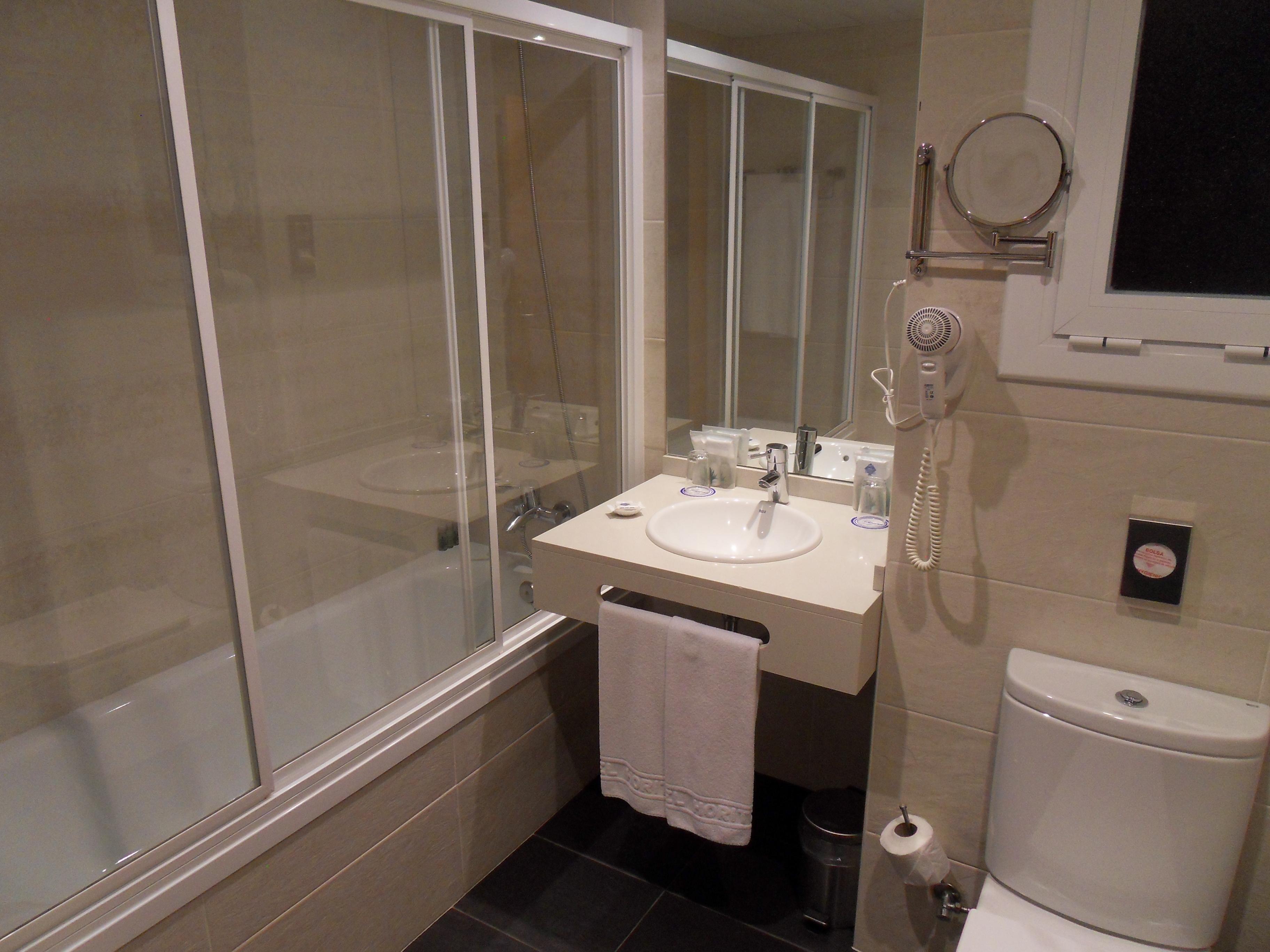Standard, Double or Twin Bed