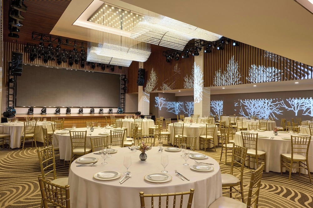 The Westin Flushing LaGuardia Airport 31/50