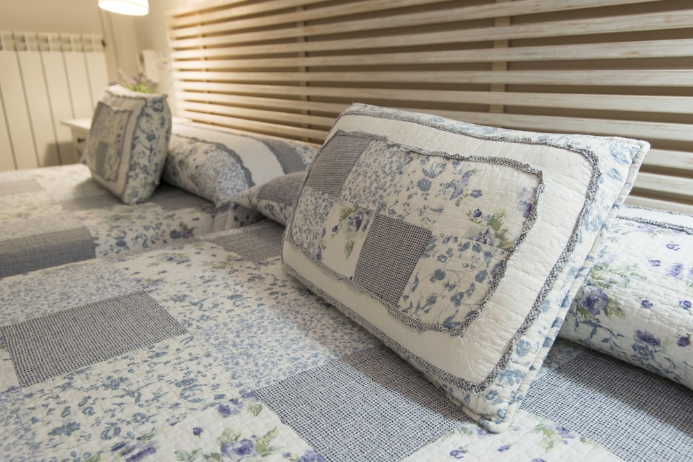 Blanc Guesthouse 25/50