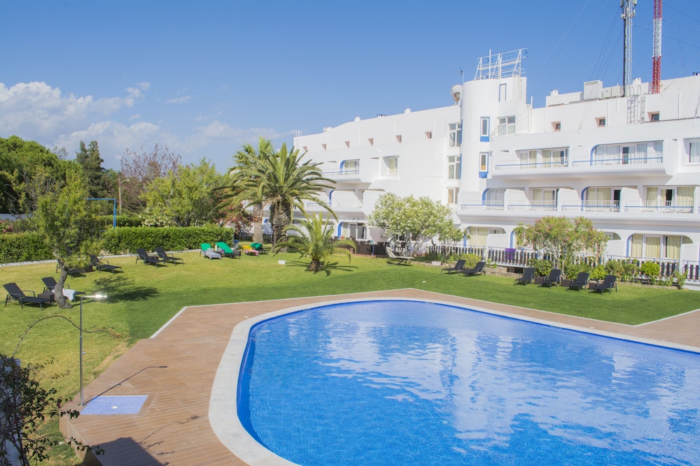 Carvoeiro Garden Hotel 33/41