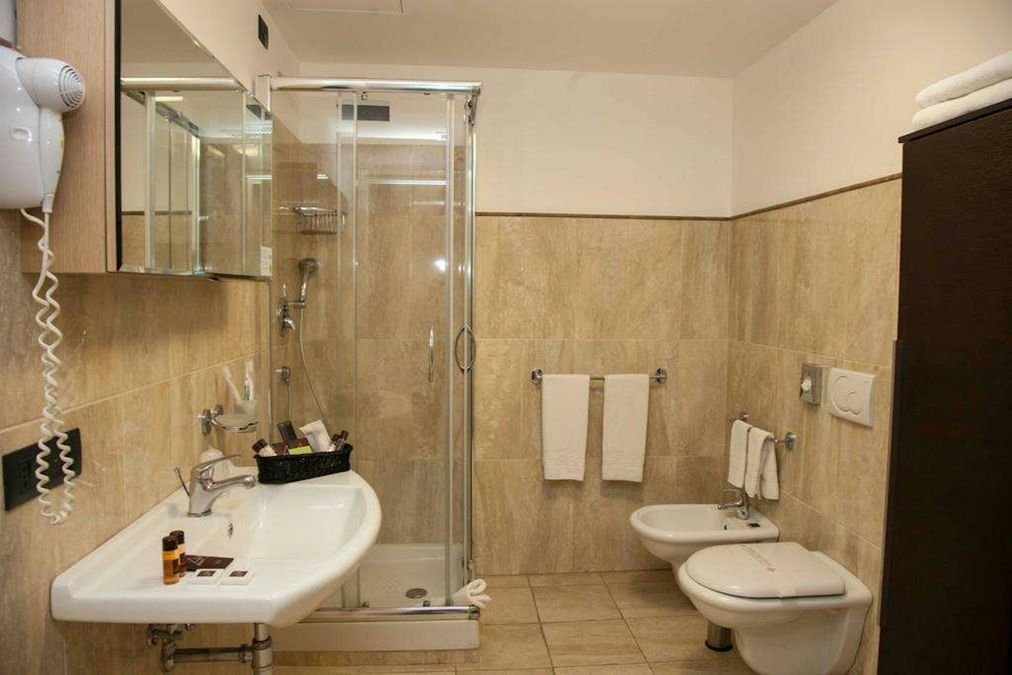 4 Spa Resort 45/47