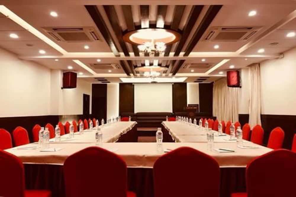Kaveri Inn 22/31