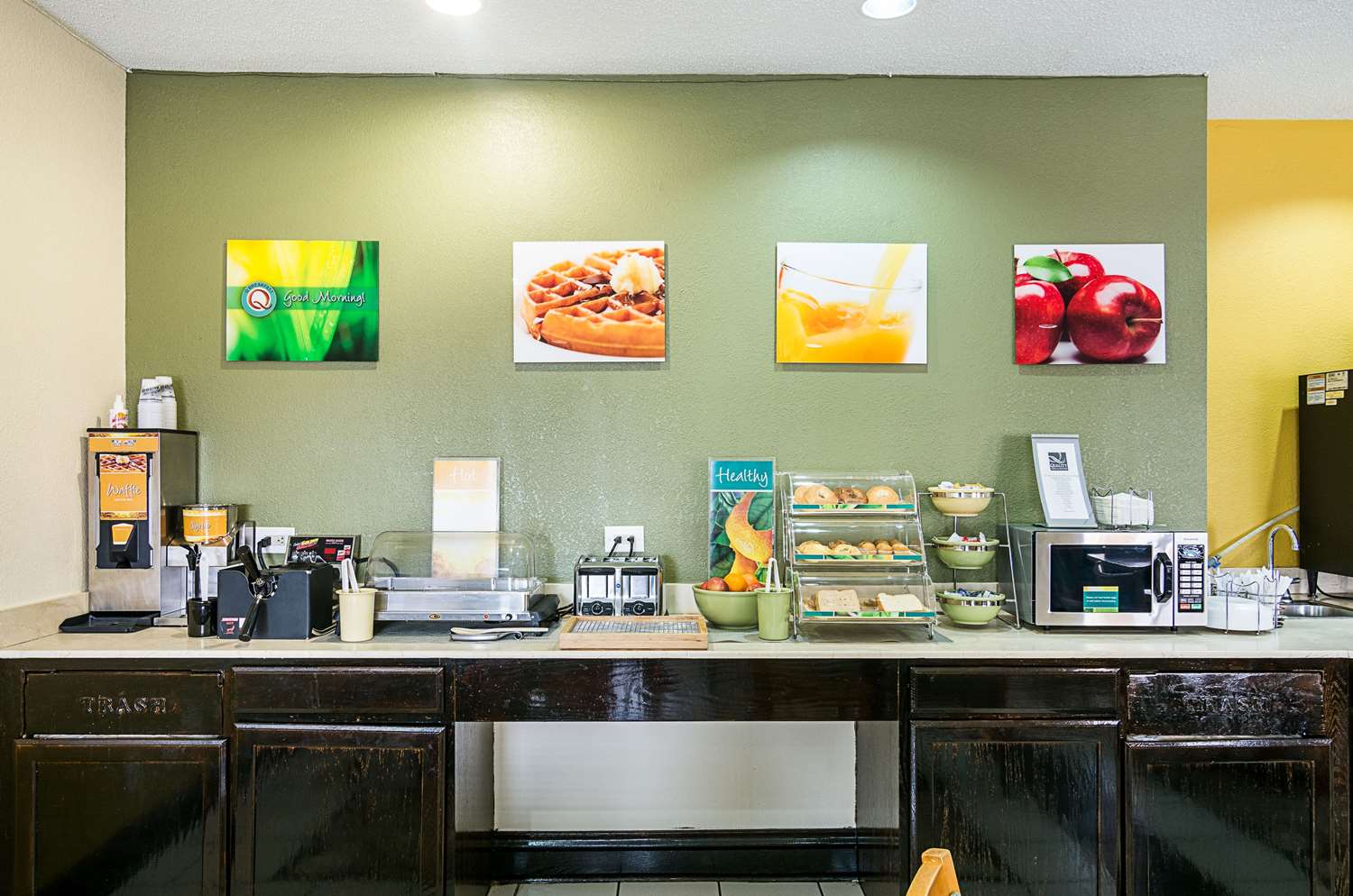 Quality Inn & Suites Harvey - Chicago Southland 27/34