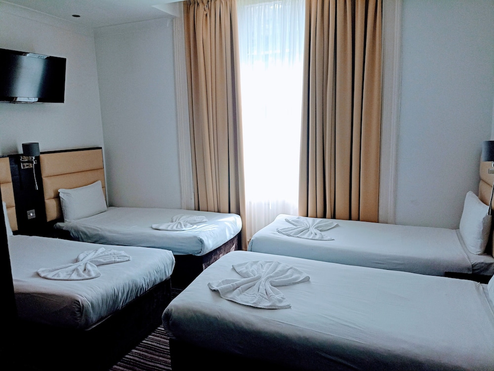 Edward Hotel Paddington 16/65