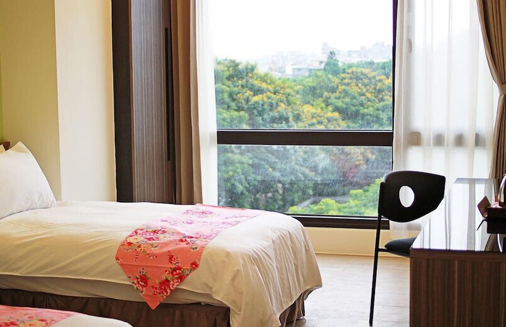 Sendale Zhubei Business Hotel photo3