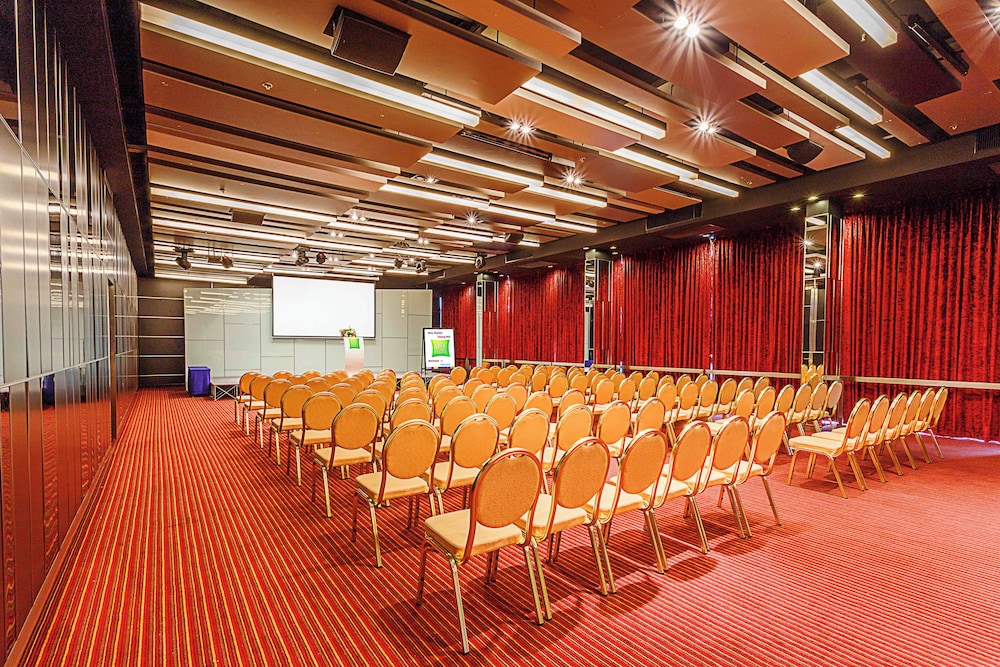 Ibis Styles Chiang Mai 33/44