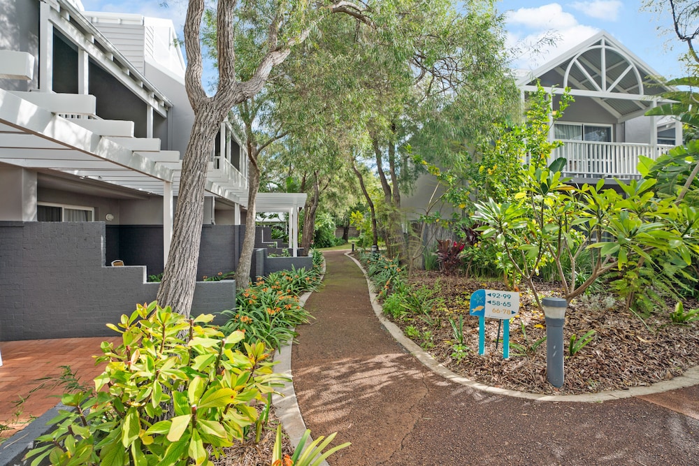 Broadwater Beach Resort Busselton 46/50