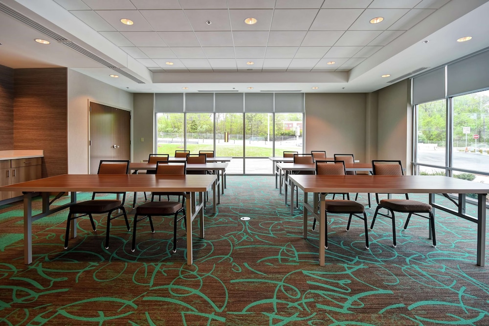 Home2 Suites By Hilton Walpole Foxboro 50/55