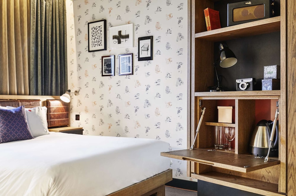 The Hoxton Holborn 19/50