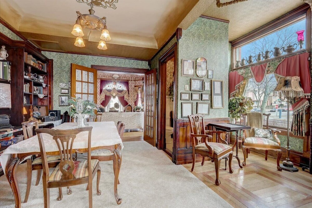 Schuster Mansion Bed & Breakfast 41/51