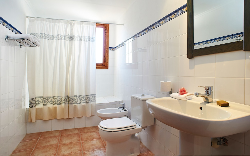 AGROTURISMO FINCA PEROLA 57/58