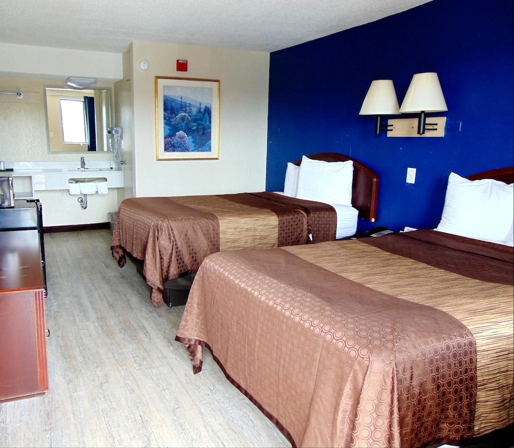 Somatel Nashville Airport Hotel 18/49