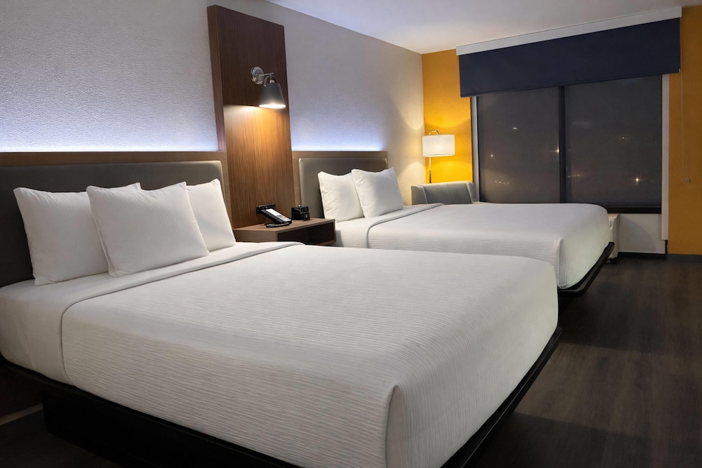 La Quinta Inn & Suites by Wyndham Bessemer 15/49