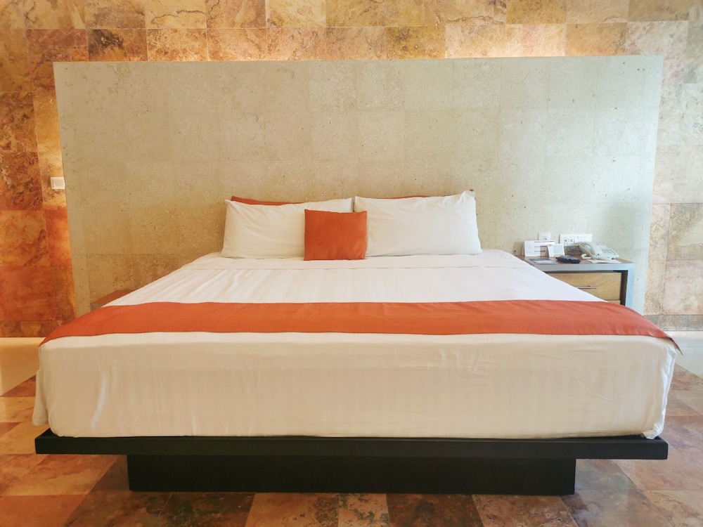 Artisan Family Hotels & Resort Collection Playa Esmeralda 16/79