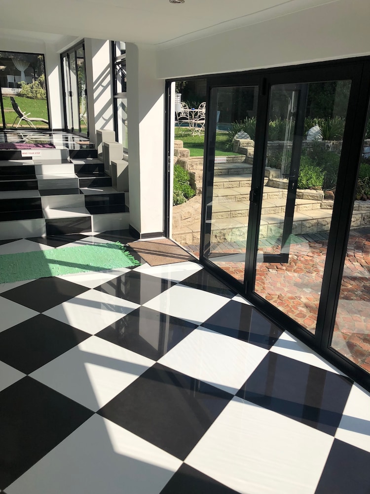 Muco Guest House 33/50