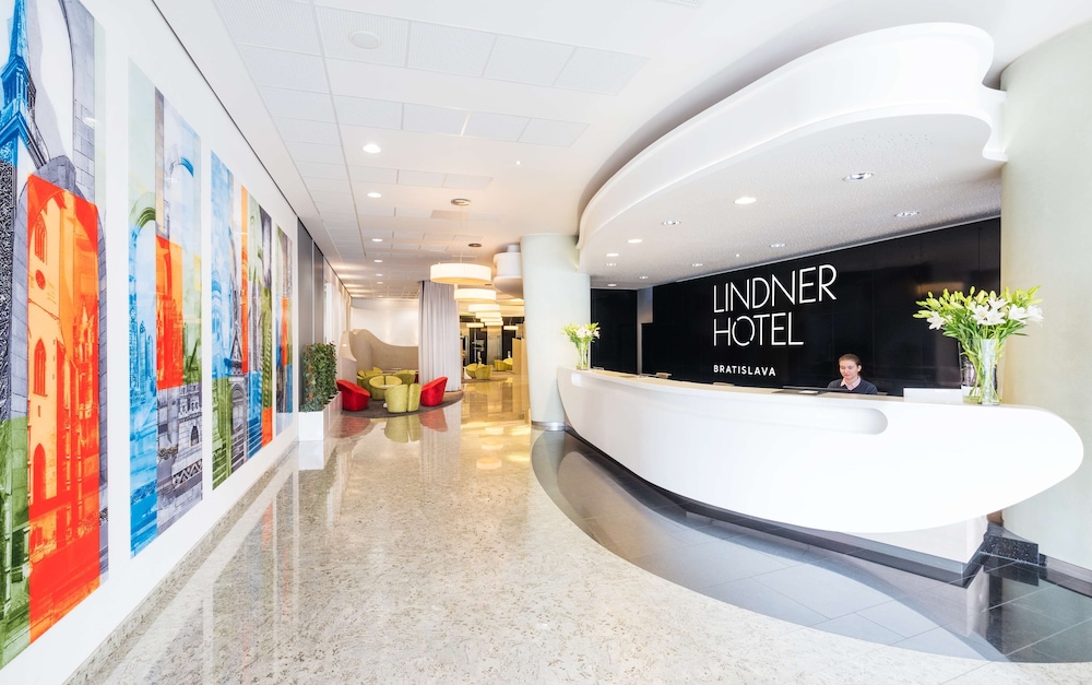 Lindner Hotel Bratislava, Part of Jdv by Hyatt 12/65