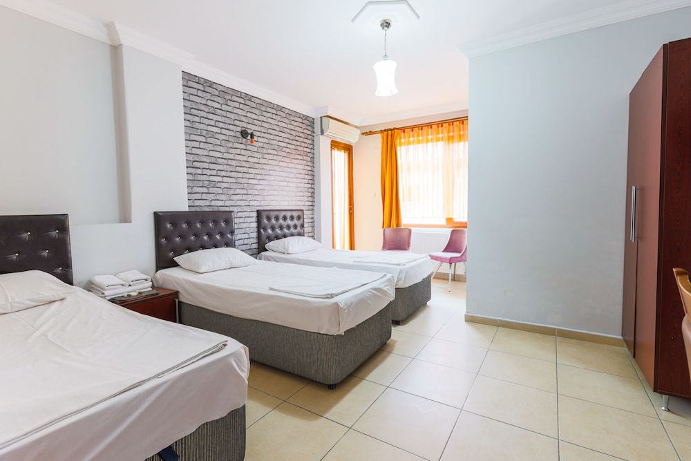 Iznik Otel 11/29