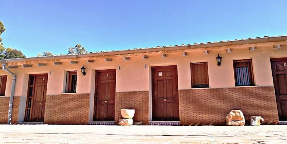 Hospedium Hotel Venta Sant Jordi 1/46