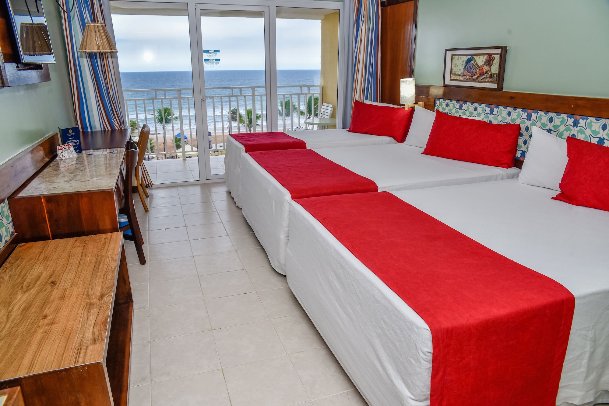 Superior, Side Sea View