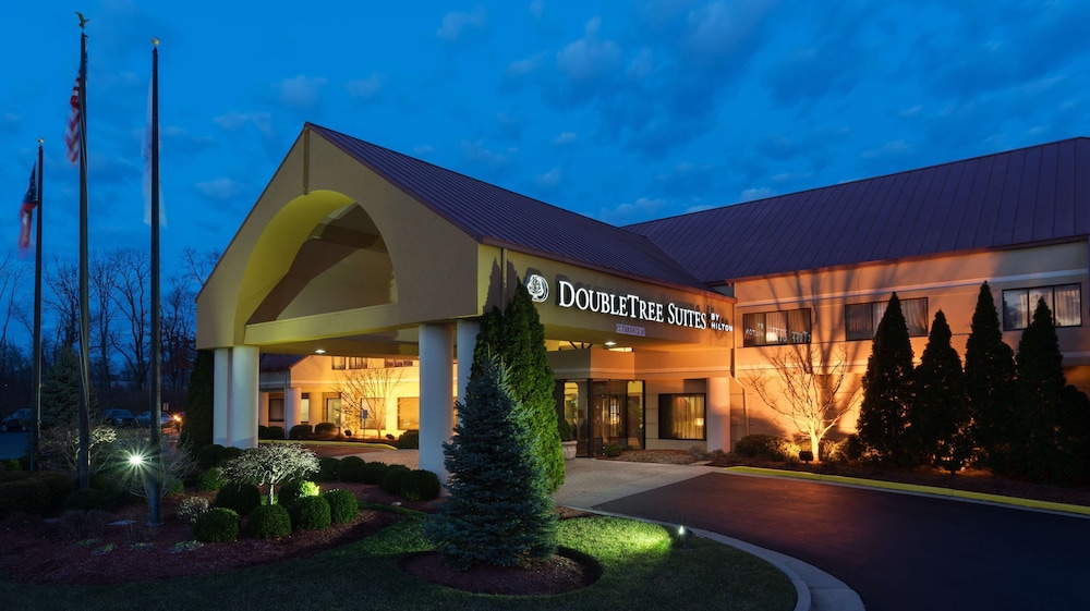 DoubleTree Suites by Hilton Cincinnati - Blue Ash 3/38