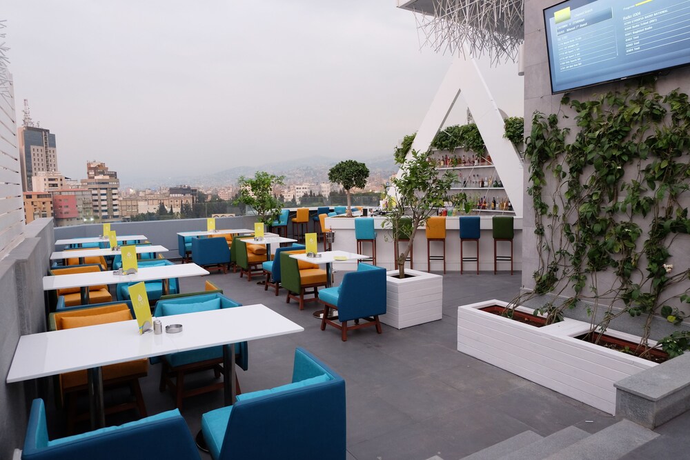Urban Central Suites Beirut 67/69