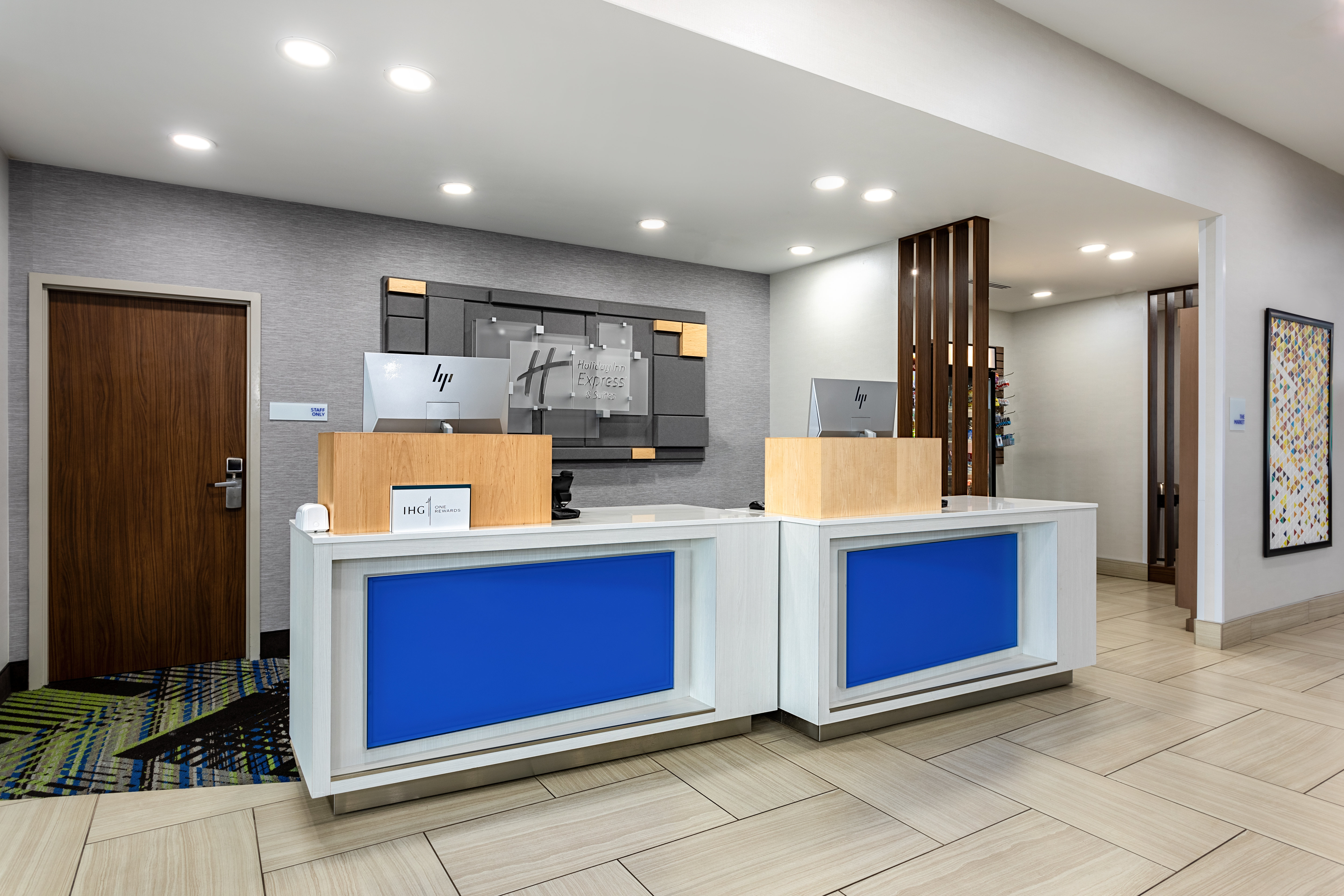 Holiday Inn Express & Suites Miramar 6/71