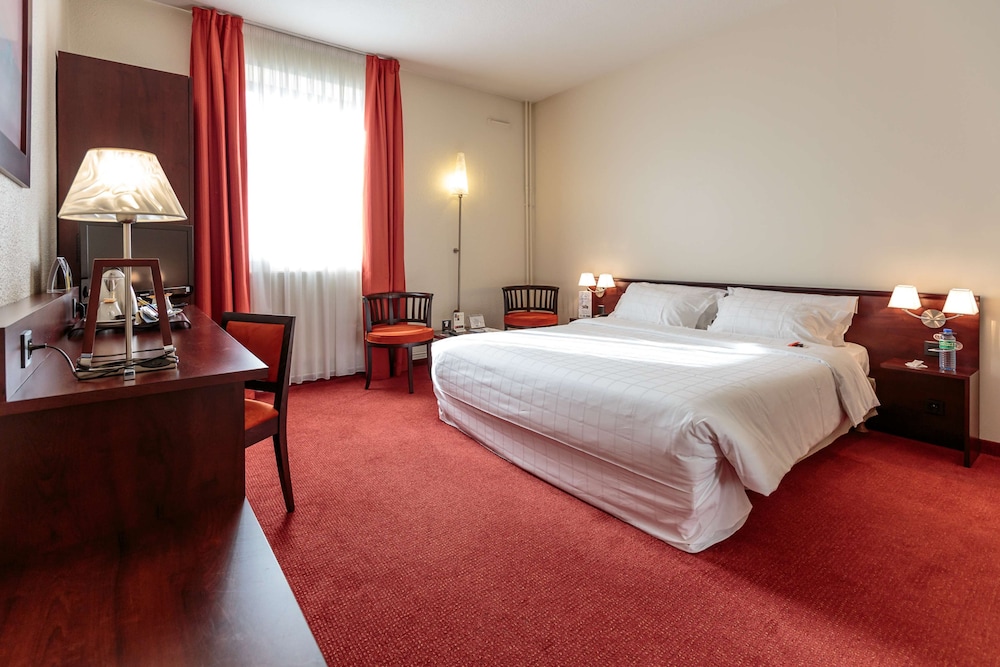 KYRIAD PRESTIGE CLERMONT FERRAND 8/76