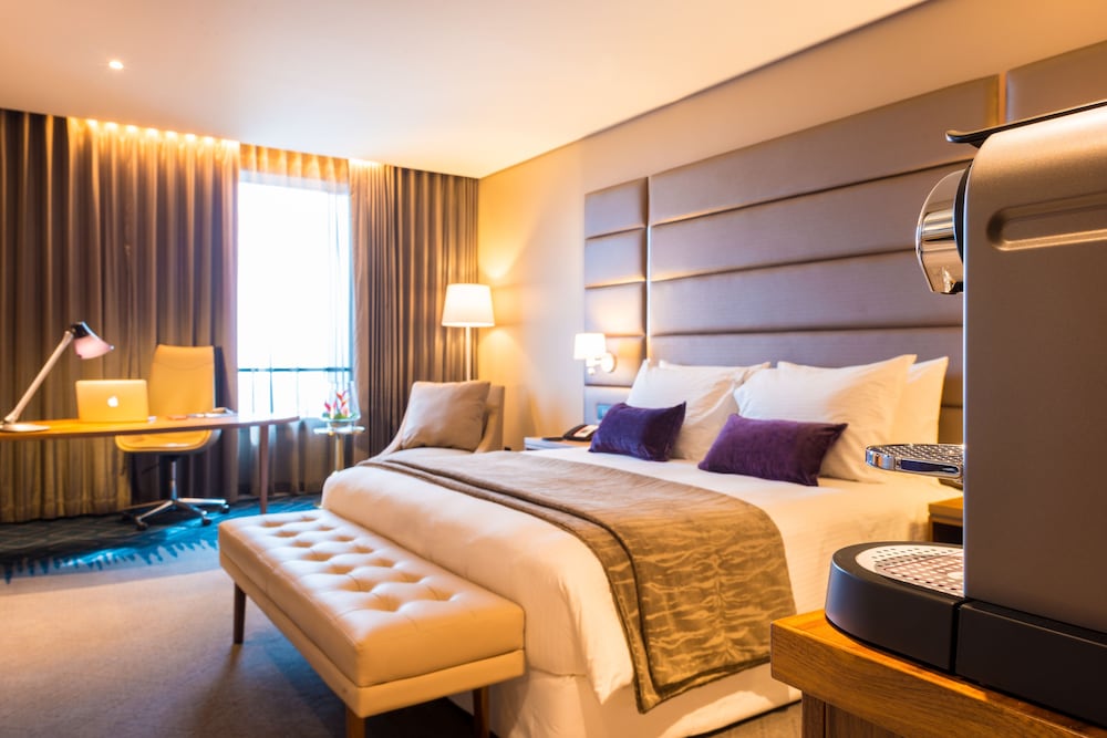 Hotel 2 Fevrier Lome 31/73