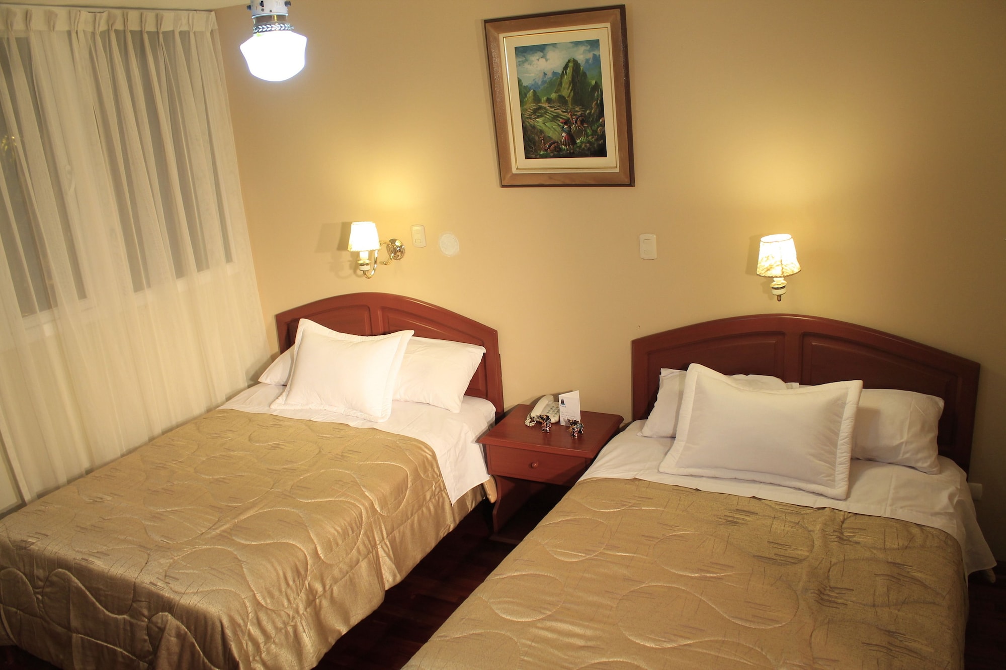 Standard, Twin Beds