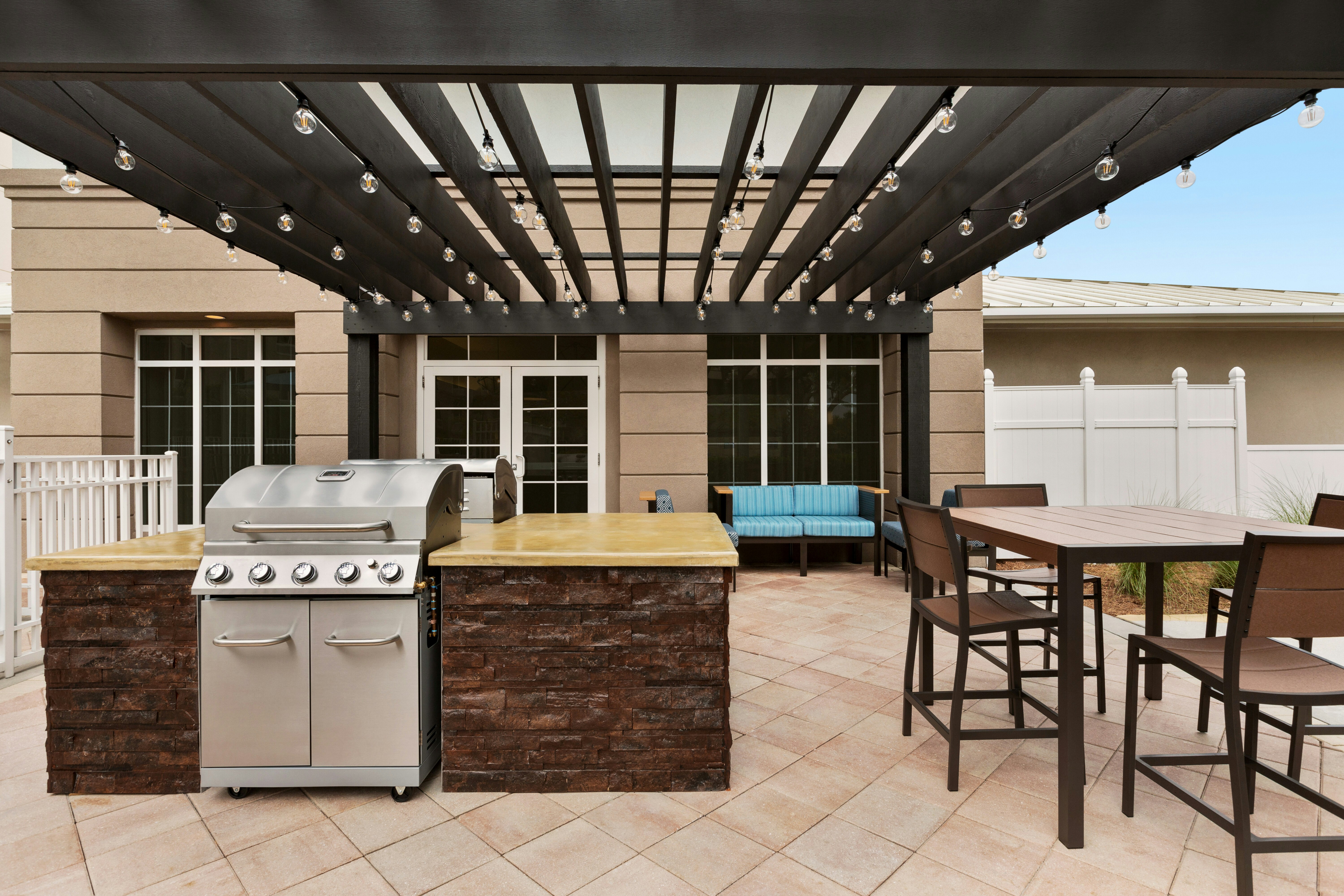 Homewood Suites by Hilton Fort Myers Airport/FGCU 32/47