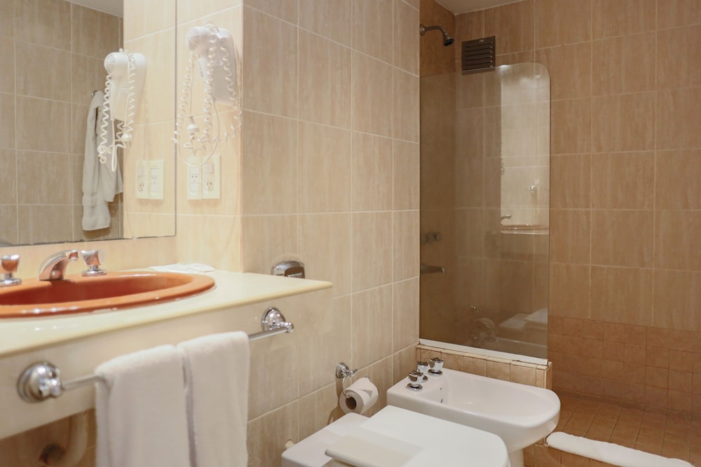 Julio Cesar Hotel 34/36