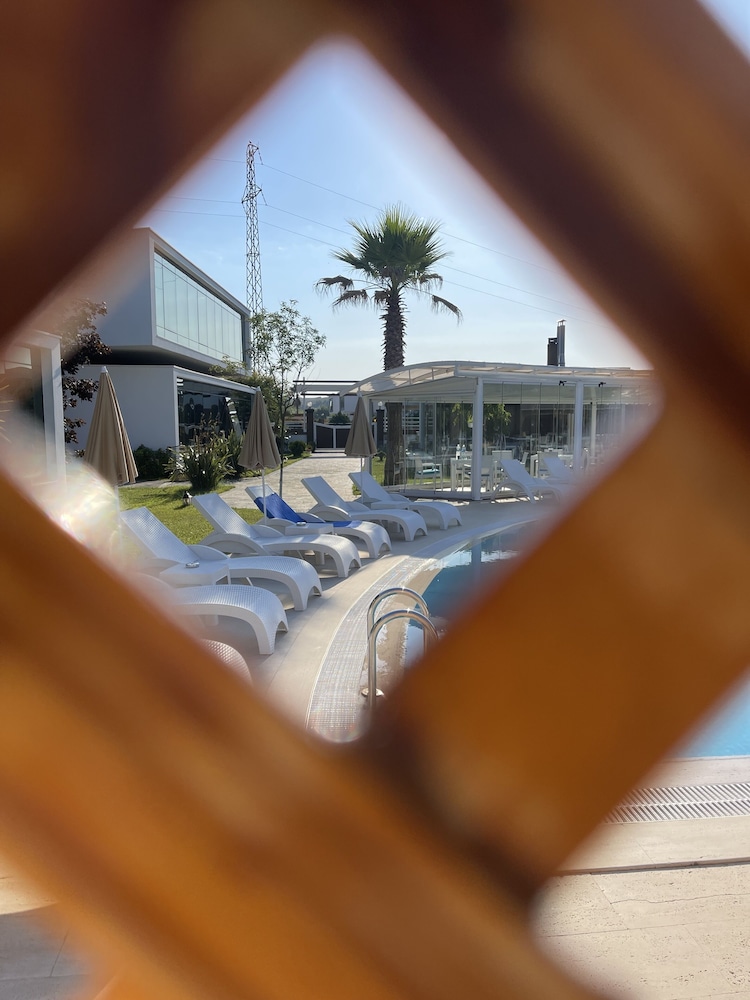 Bodega Butik Otel Sile 15/35