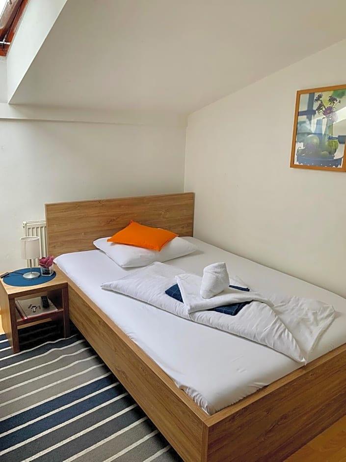 Hotel Orlan 6/50