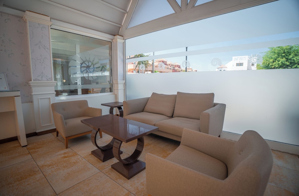 Hotel Arena Suite - Adults Only 24/44
