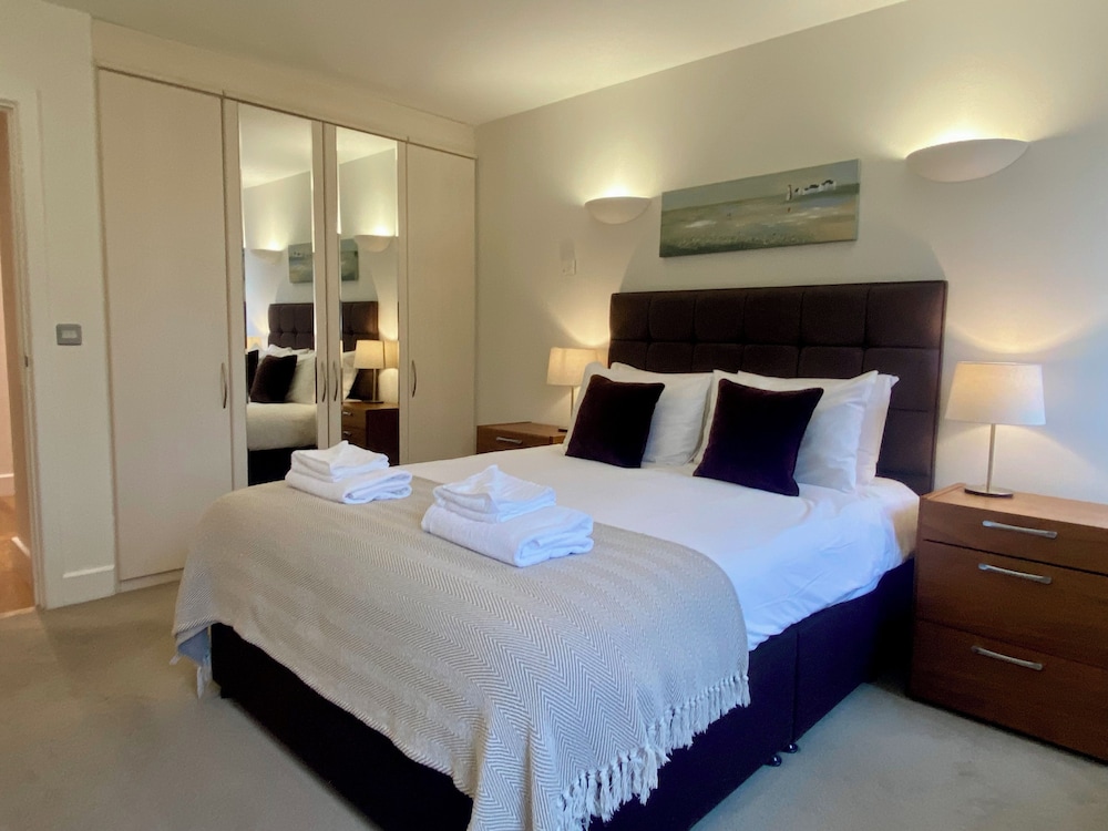 YOUR SPACE APARTMENTS - THE HAMILTONS 17/46
