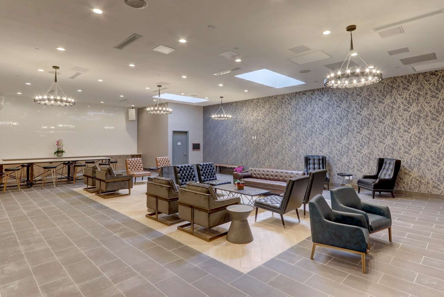 Microtel Inn By Wyndham Long Island City 36/60