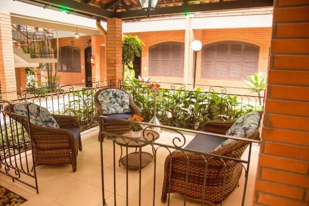 Elite Country Hotel 40/47