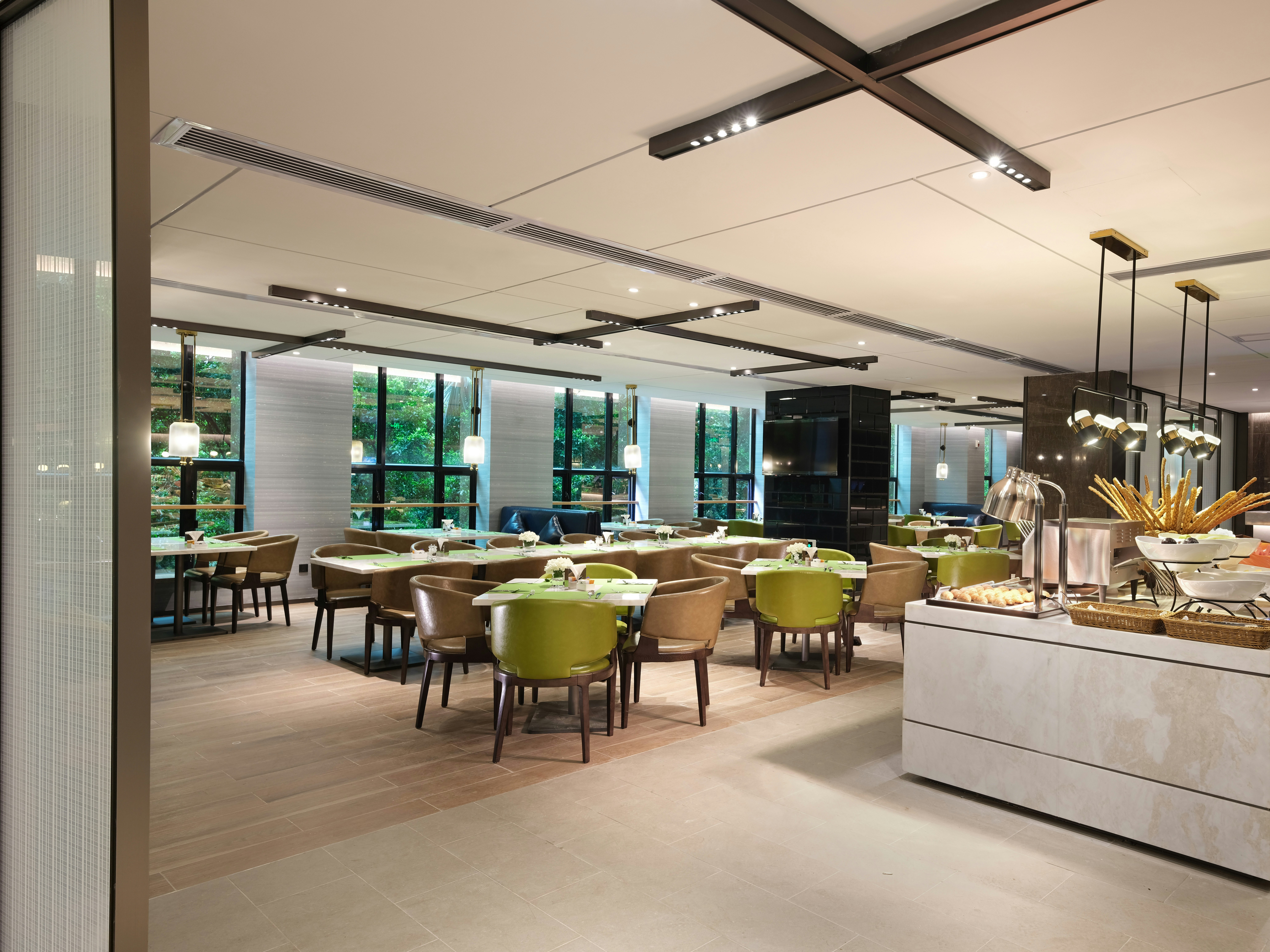 Hampton by Hilton Guangzhou Tianhe Sports Center 17/18