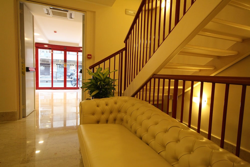 Hotel Principe Eugenio 9/61