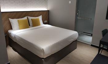 Superior, Double Bed, No Window