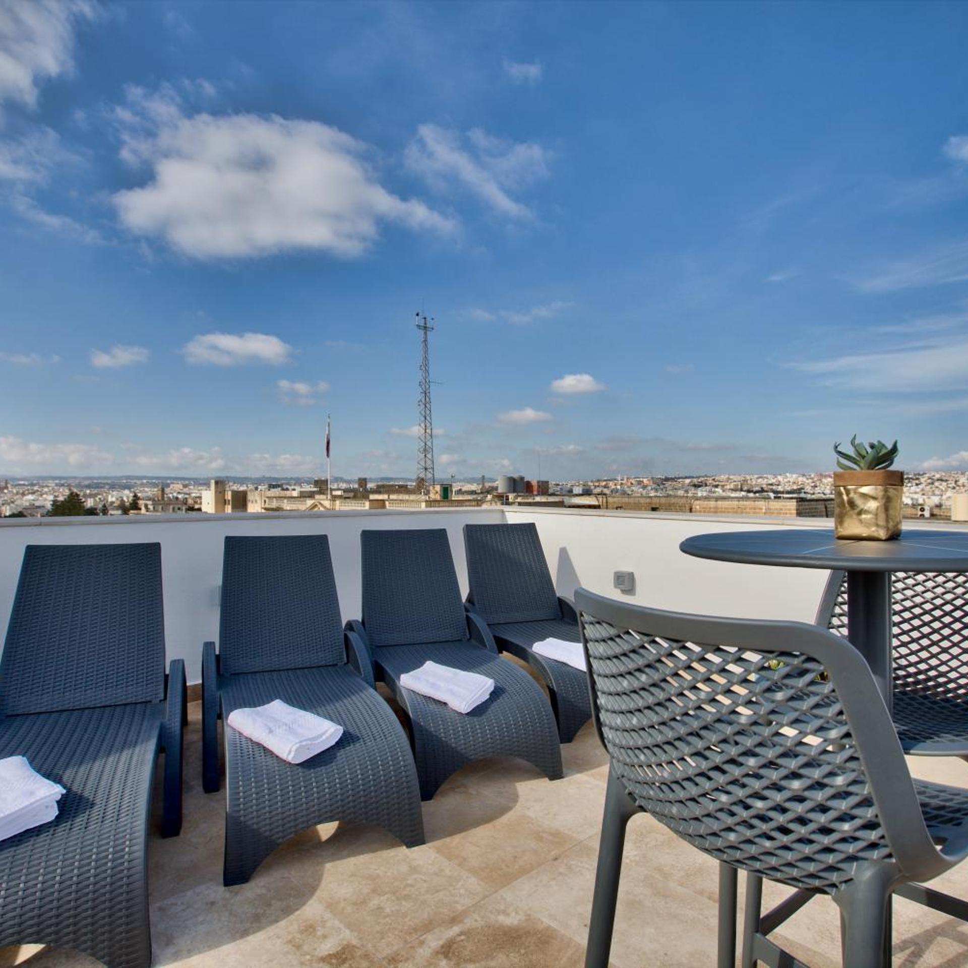 Tritoni Valletta Boutique Hotel 42/50