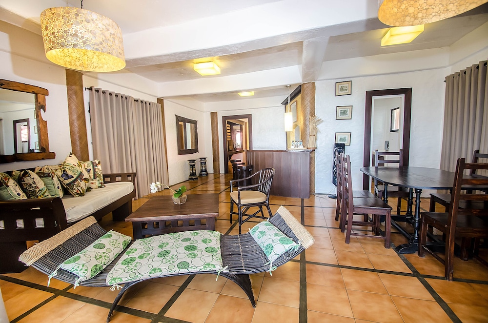 White House Beach Resort 19/34