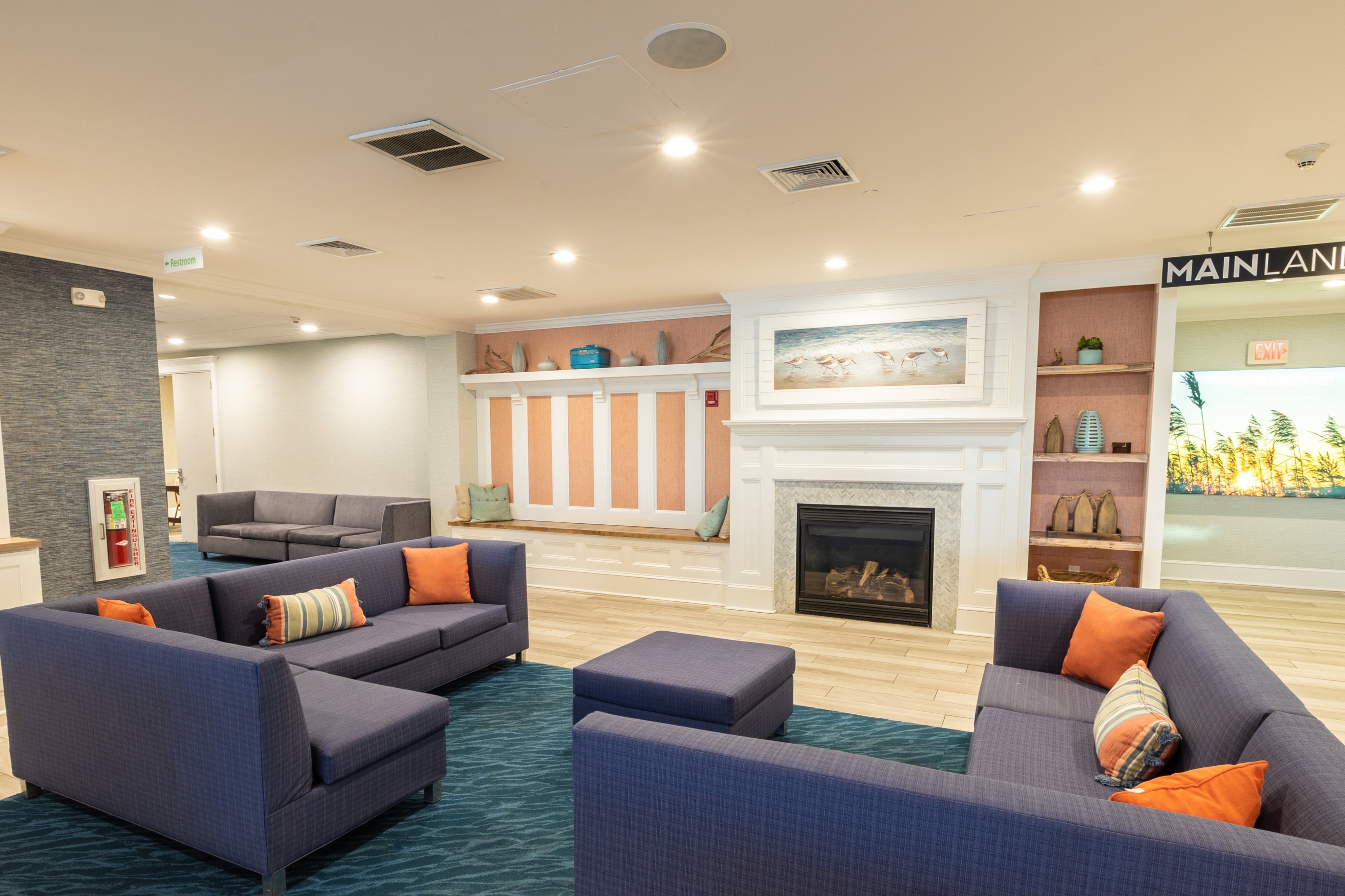 Holiday Inn Manahawkin/Long Beach Island 50/73